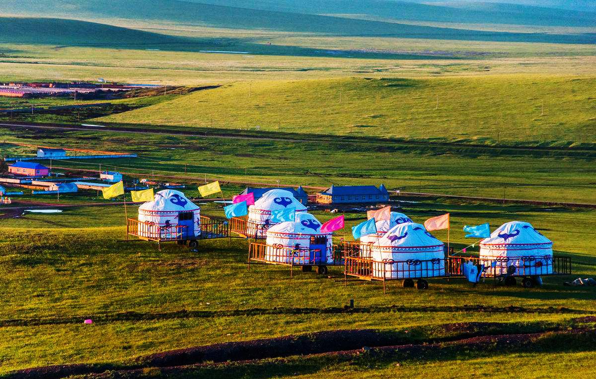 内蒙古草原繁荣与文化瑰宝探秘